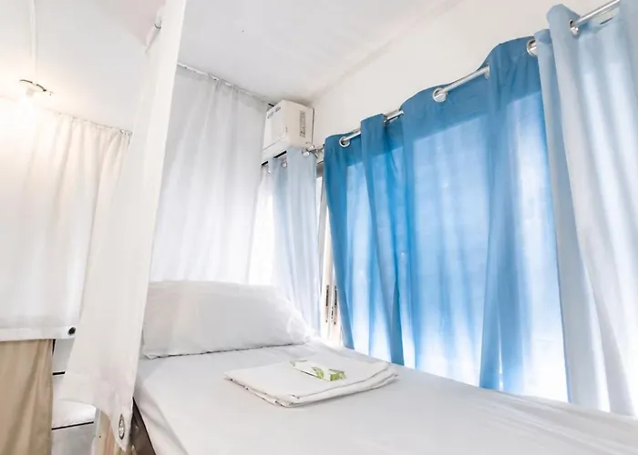膠囊旅館 Affordable Near Makati *